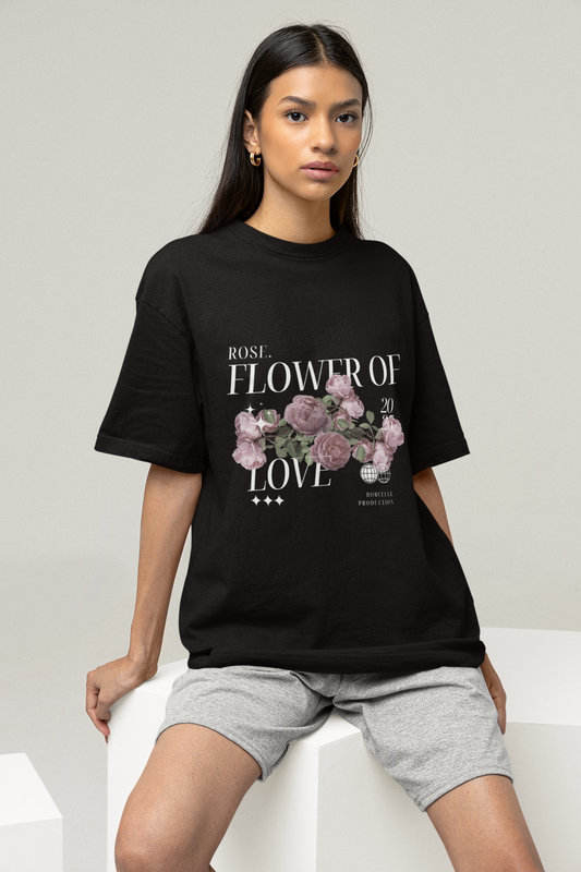 The flower in love T-shirt